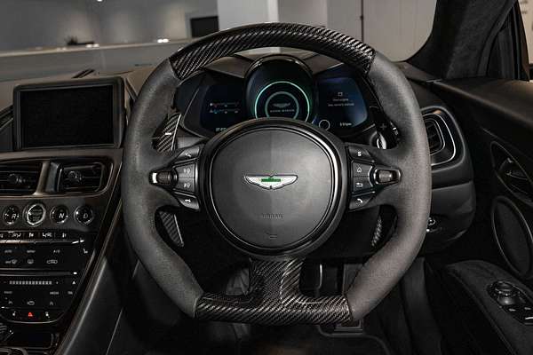 2019 Aston Martin DBS Superleggera