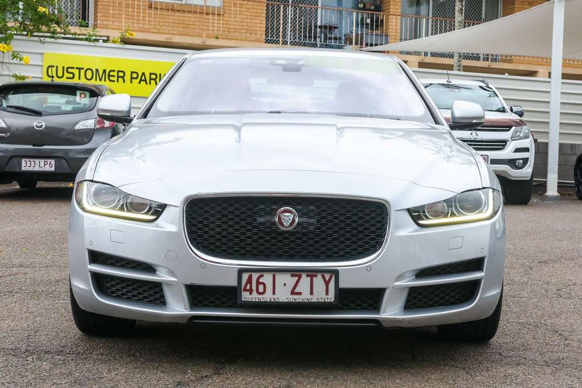 2015 Jaguar XE 25t Prestige X760