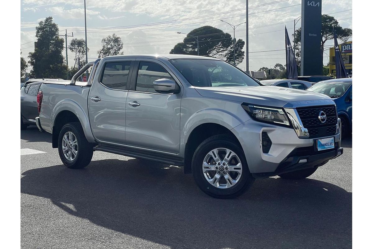 2021 Nissan Navara ST D23 4X4