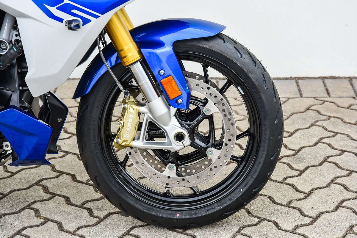 2024 BMW Motorcycles R SERIES