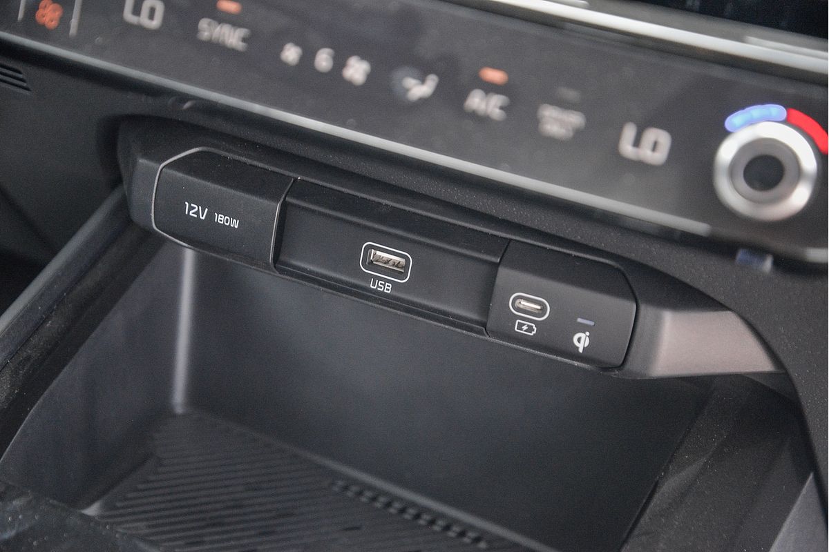 2024 Kia Niro HEV GT-Line SG2