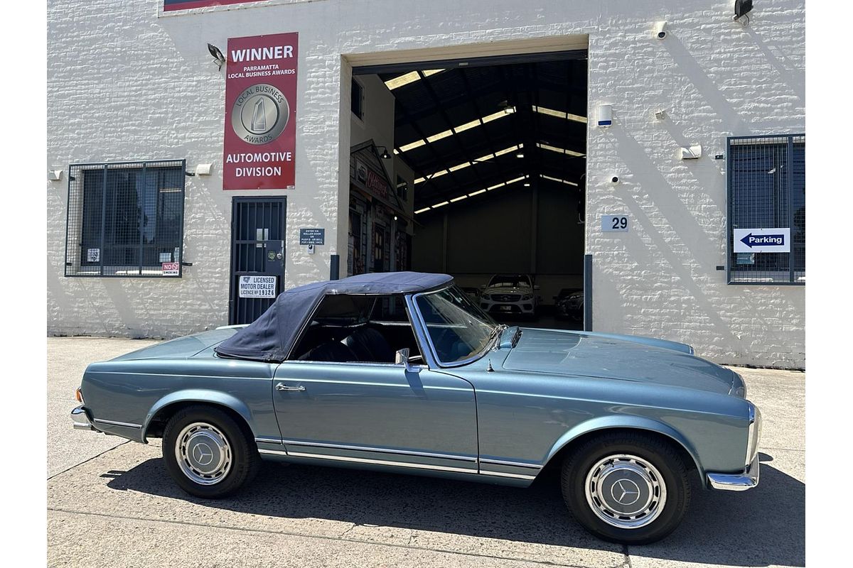 1970 Mercedes-Benz 280SL Sports R113