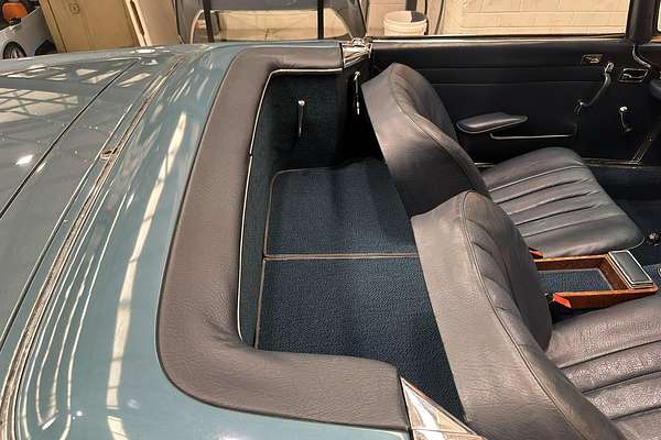 1970 Mercedes-Benz 280SL Sports R113