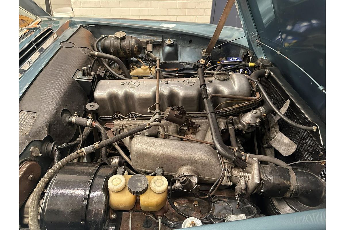 1970 Mercedes-Benz 280SL Sports R113