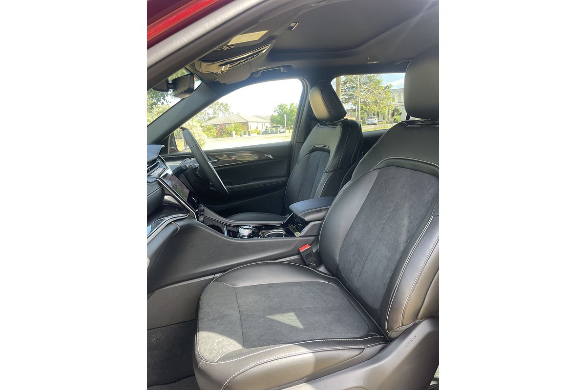 2023 Jeep Grand Cherokee Night Eagle WL
