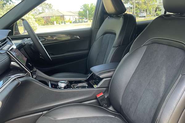 2023 Jeep Grand Cherokee Night Eagle WL