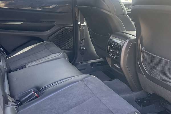 2023 Jeep Grand Cherokee Night Eagle WL