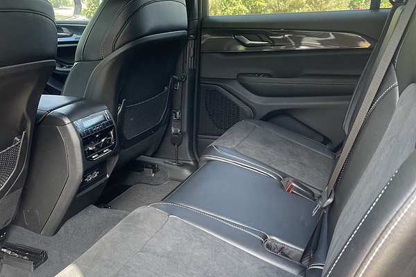 2023 Jeep Grand Cherokee Night Eagle WL