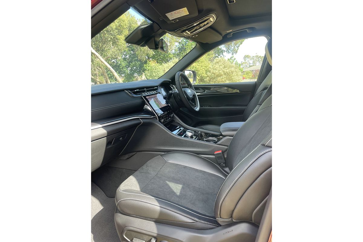 2023 Jeep Grand Cherokee Night Eagle WL