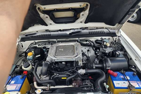 2011 Nissan Navara DX D22 Rear Wheel Drive