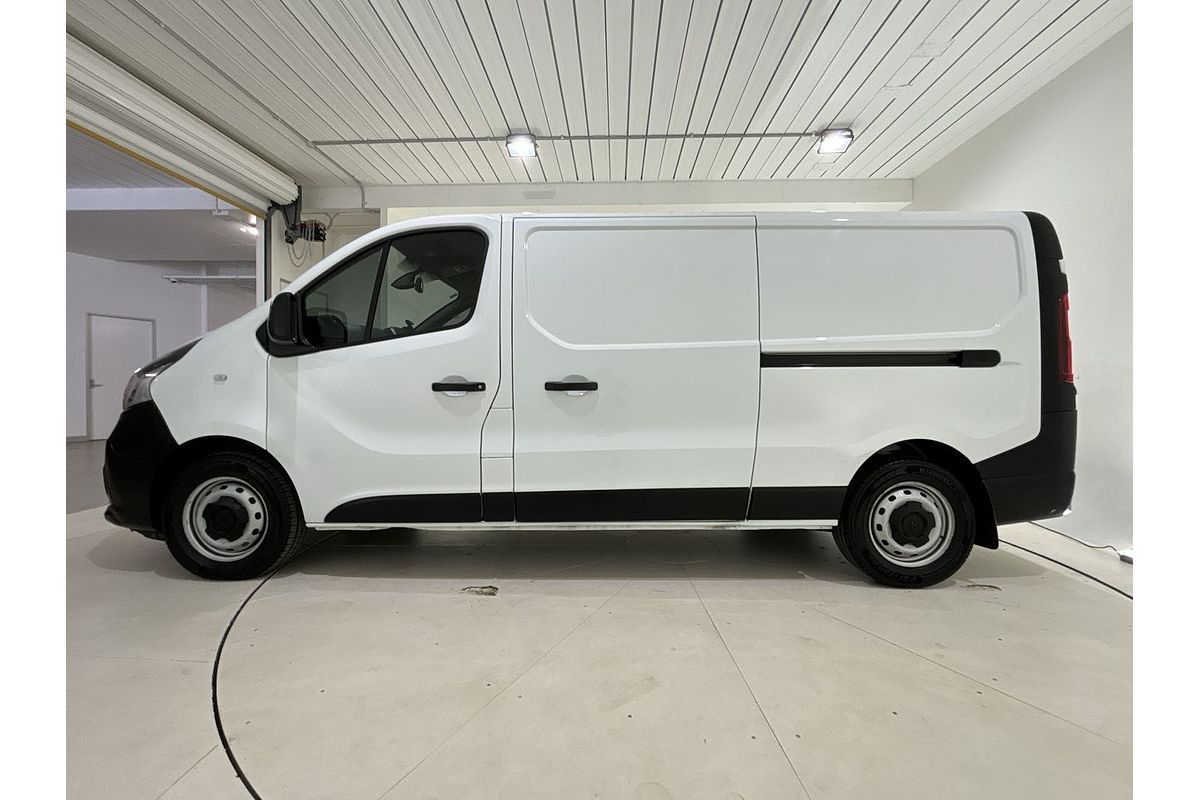 2020 Mitsubishi Express GLX SN LWB