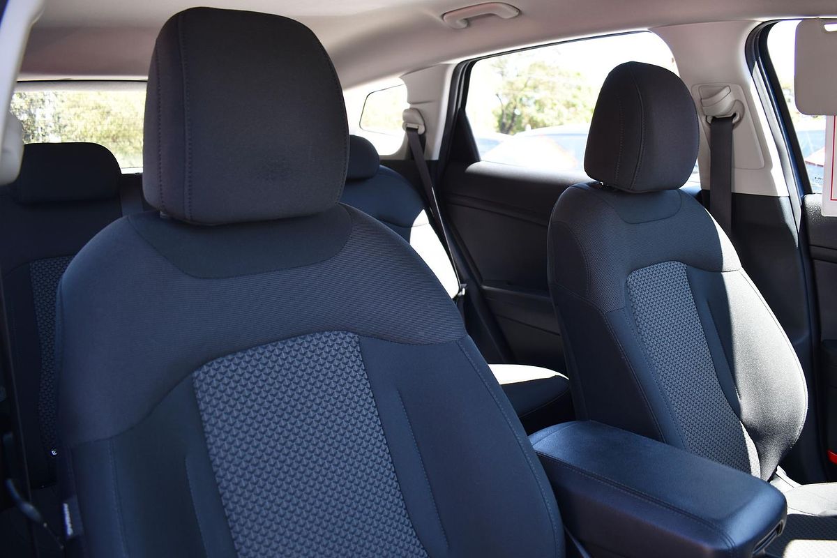 2022 Kia Sportage S NQ5