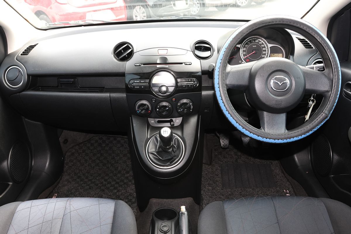 2011 Mazda 2 Neo DE Series 1
