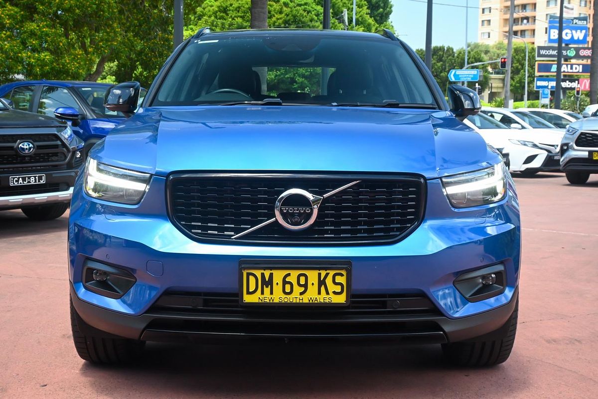 2020 Volvo XC40 T5 R-Design