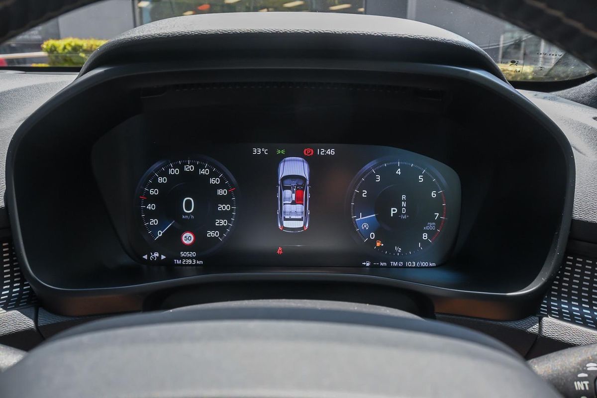 2020 Volvo XC40 T5 R-Design