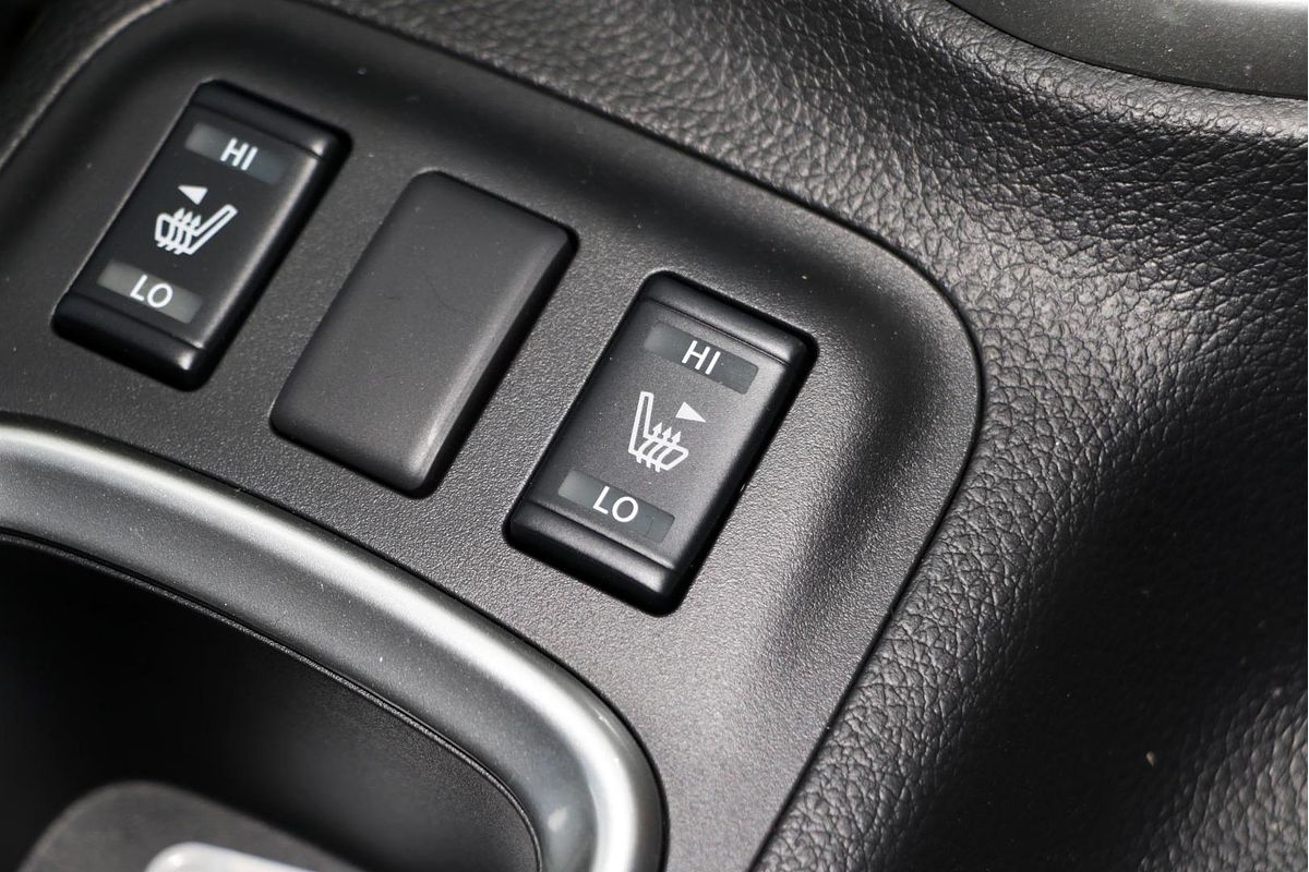 2024 Nissan Navara ST-X D23 4X4