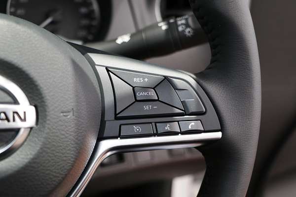 2024 Nissan Navara ST-X D23 4X4