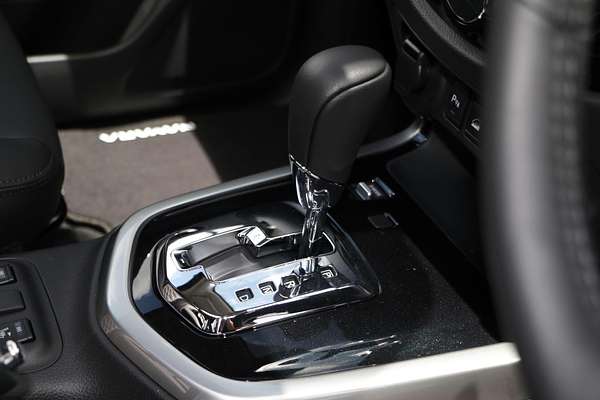 2024 Nissan Navara ST-X D23 4X4