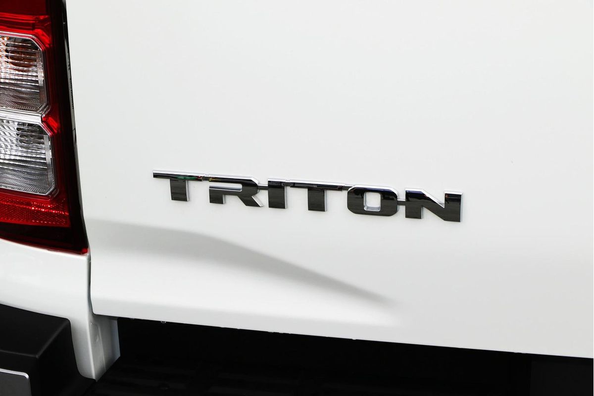 2024 Mitsubishi Triton GLX MV Rear Wheel Drive