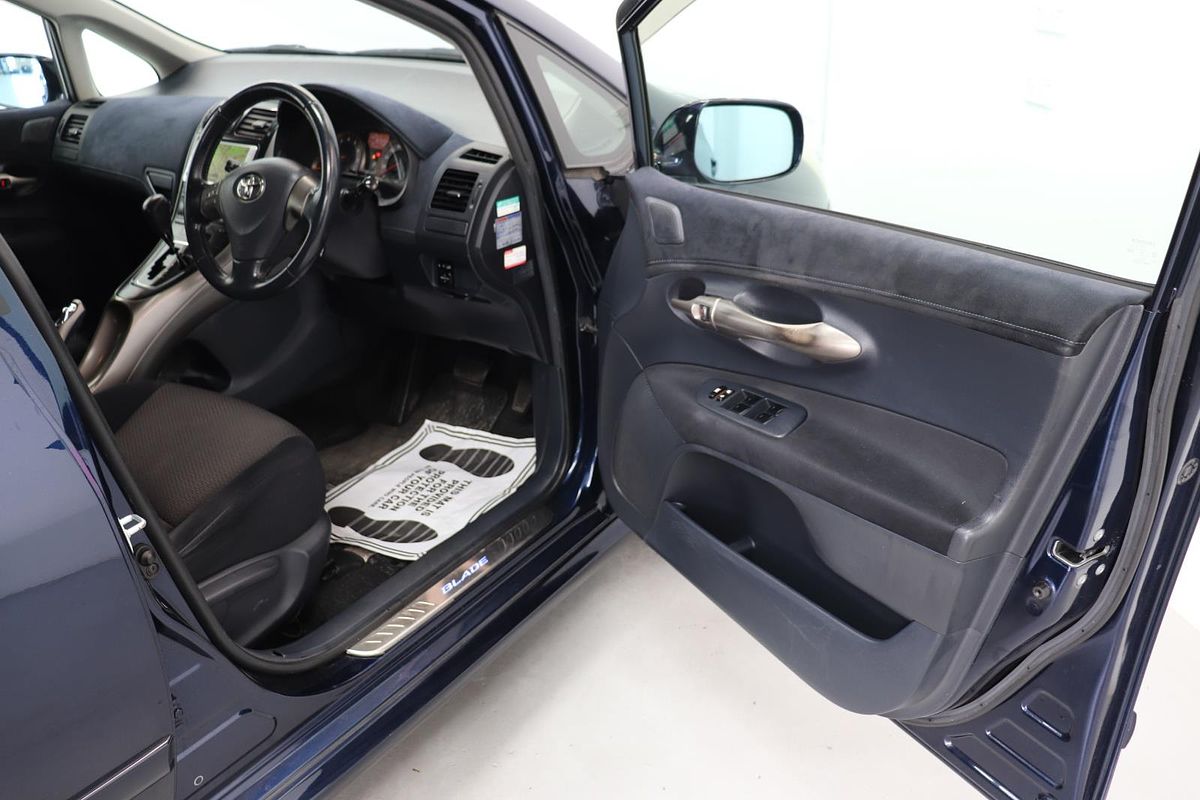 2009 Toyota BLADE MASTER
