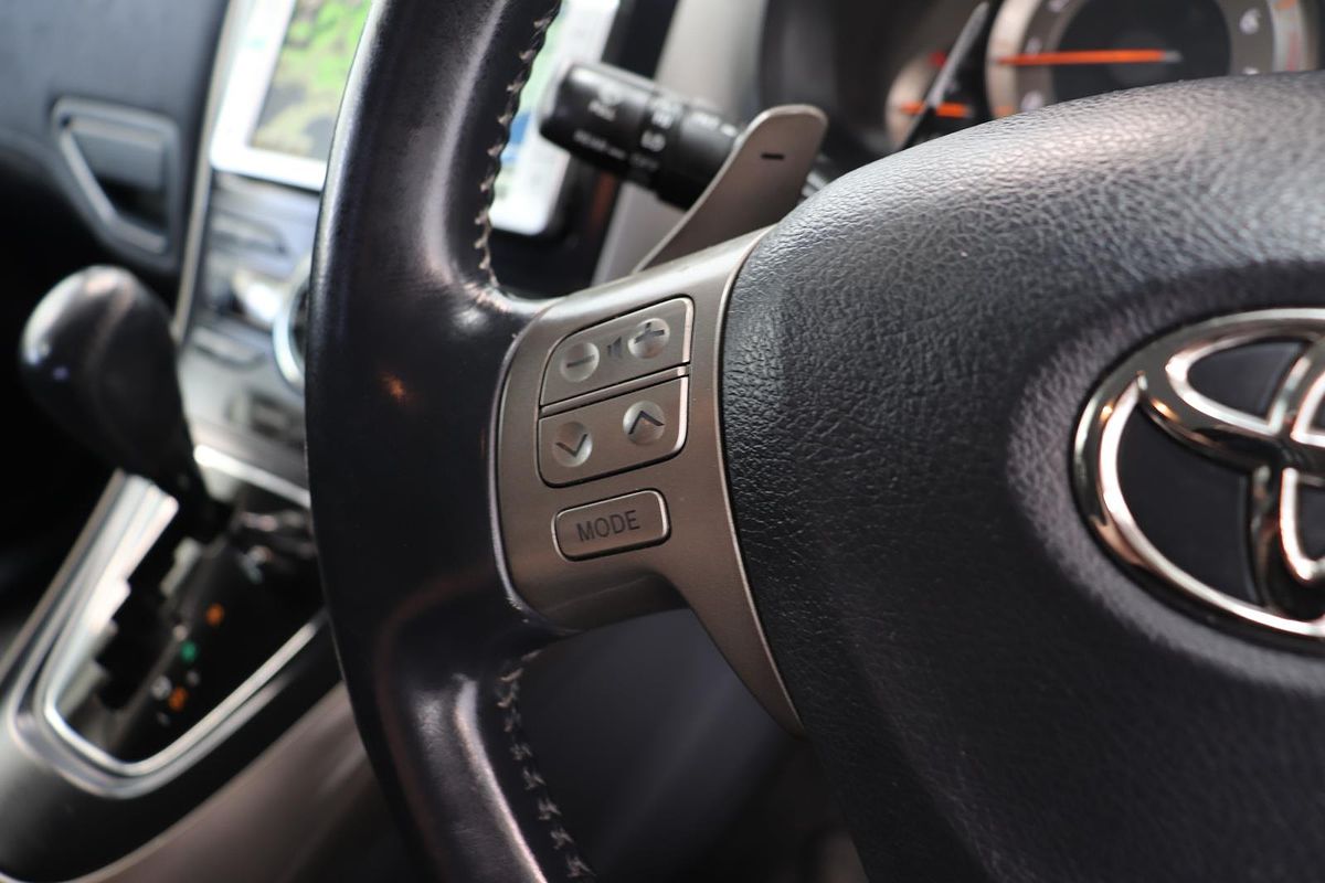 2009 Toyota BLADE MASTER