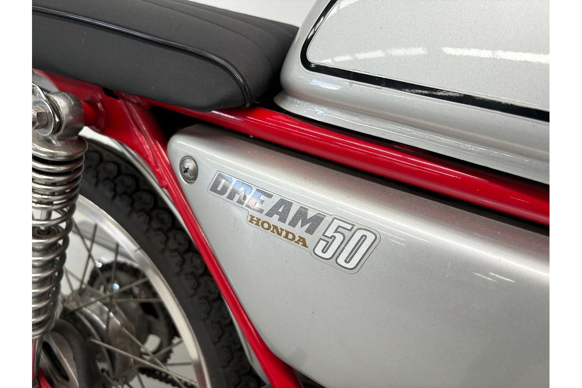 1997 Honda Dream 50 / AC15 (CB50) 50 Dream