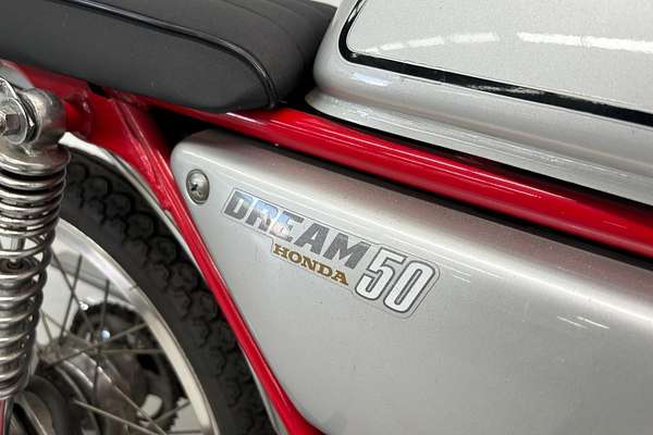 1997 Honda Dream 50 / AC15 (CB50) 50 Dream