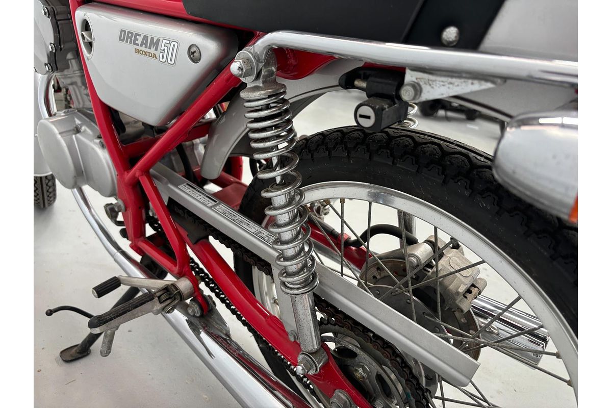 1997 Honda Dream 50 / AC15 (CB50) 50 Dream