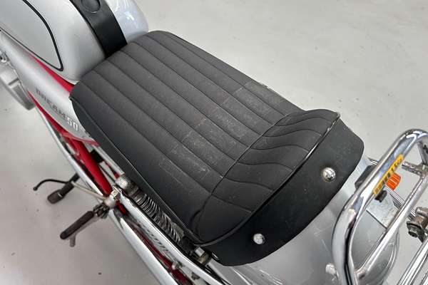 1997 Honda Dream 50 / AC15 (CB50) 50 Dream