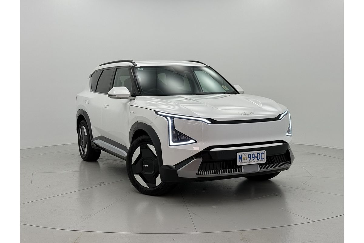 MY25 Kia EV5 OVC EARTH AWD LR BLACK INT