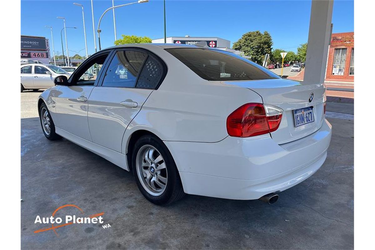 2005 BMW 3 20i E90