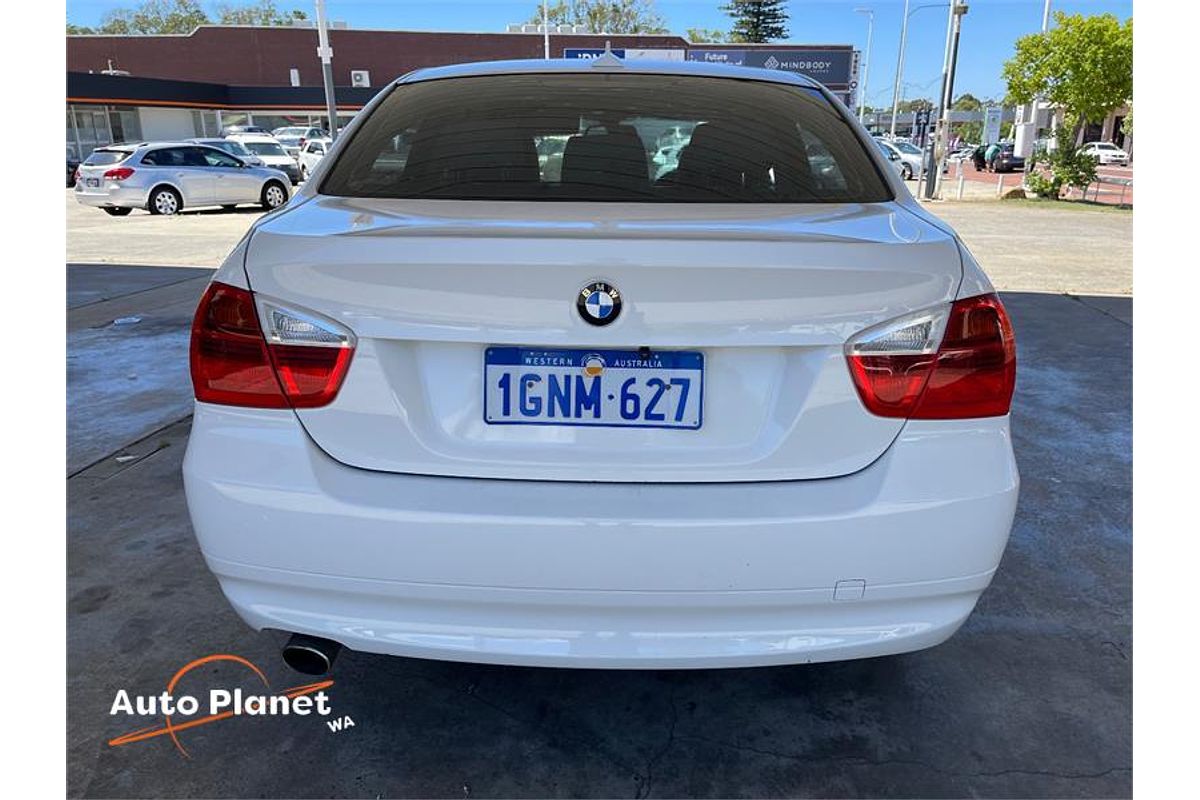 2005 BMW 3 20i E90