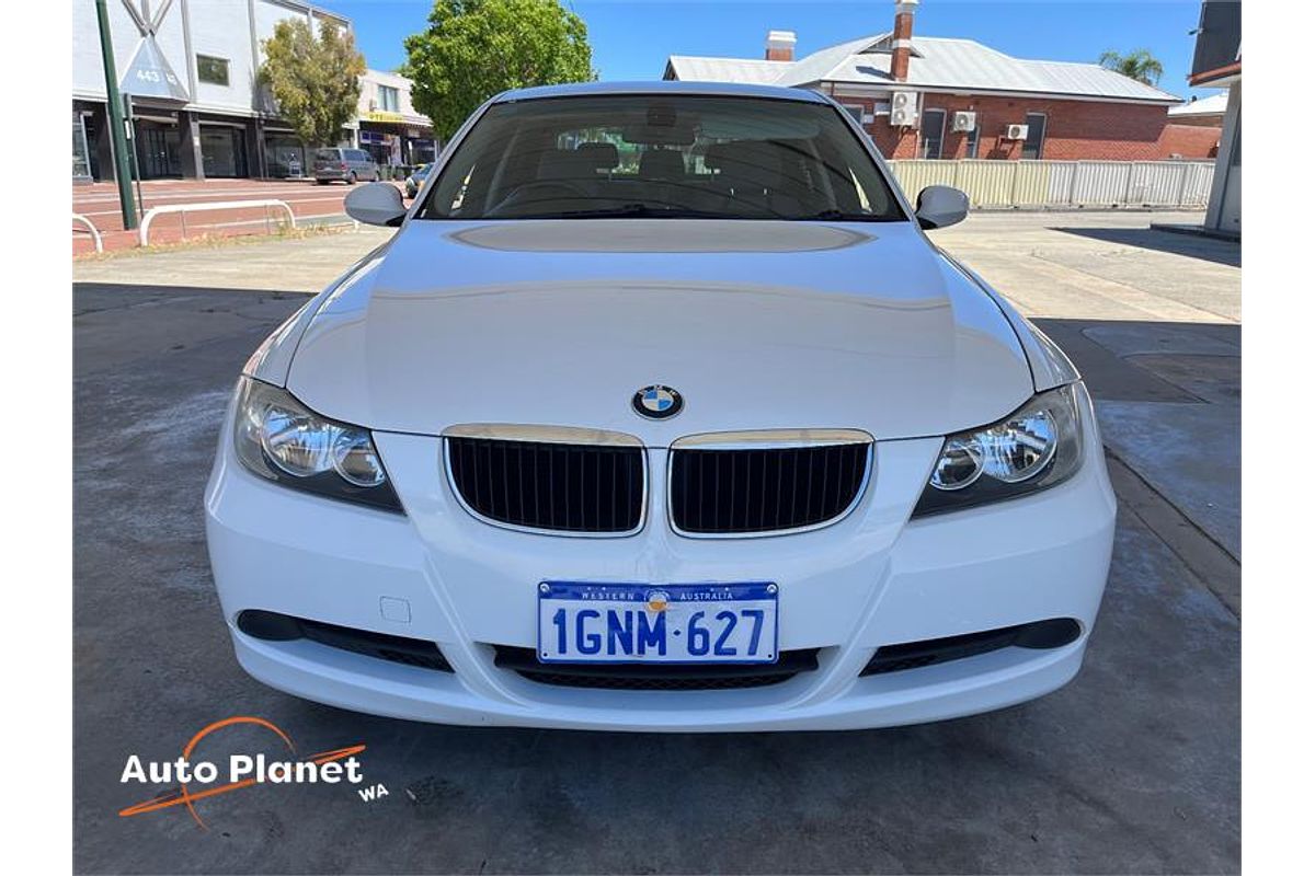 2005 BMW 3 20i E90