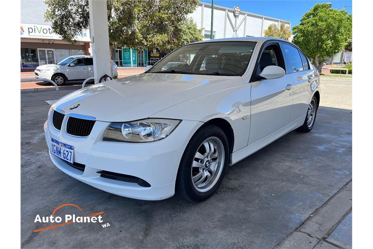 2005 BMW 3 20i E90