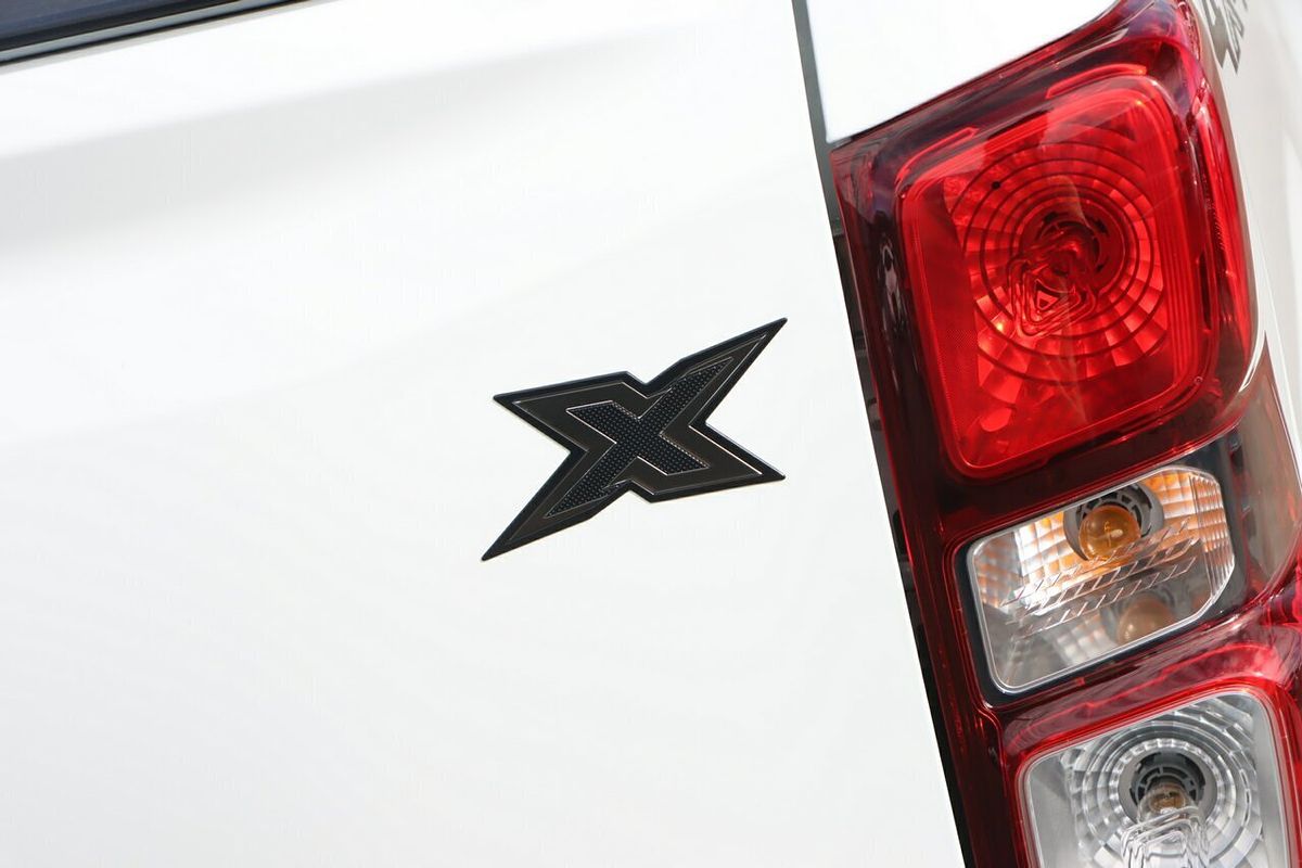 2024 Isuzu D-MAX X-RIDER 4X4