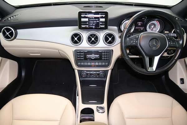 2015 Mercedes-Benz GLA-Class GLA250 X156