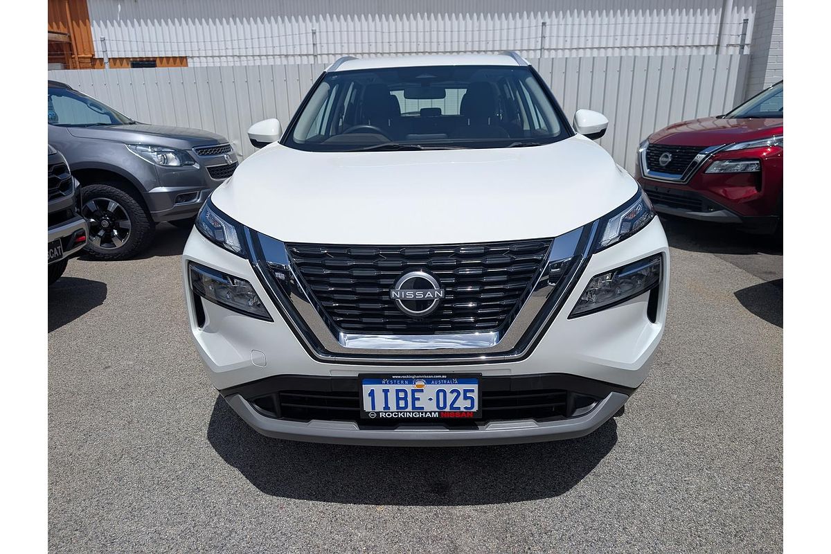 2023 Nissan X-TRAIL ST T33