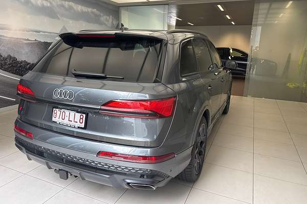 2024 Audi Q7 50 TDI S line 4M