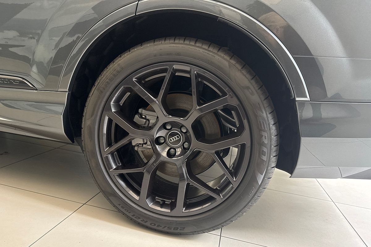 2024 Audi Q7 50 TDI S line 4M