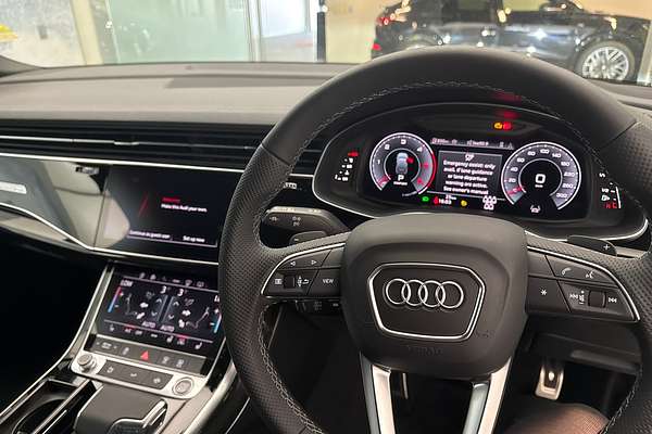 2024 Audi Q7 50 TDI S line 4M