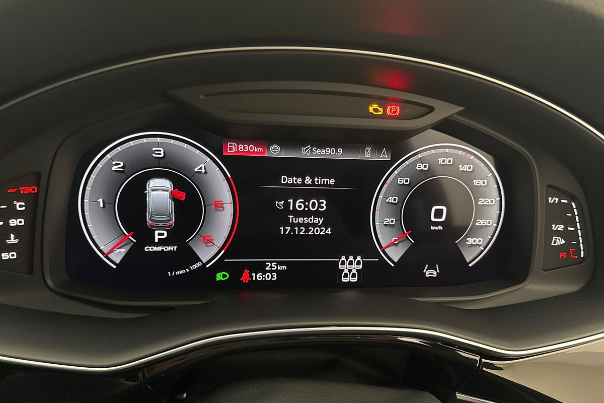 2024 Audi Q7 50 TDI S line 4M