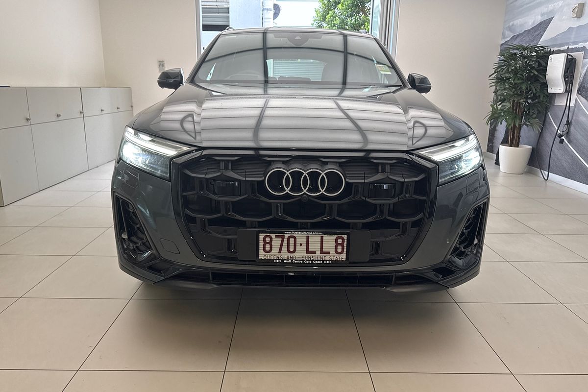 2024 Audi Q7 50 TDI S line 4M
