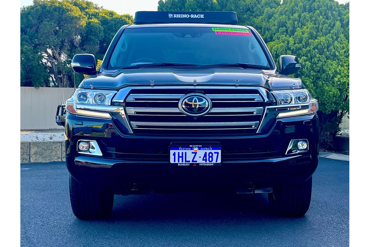 2021 Toyota Landcruiser Sahara VDJ200R