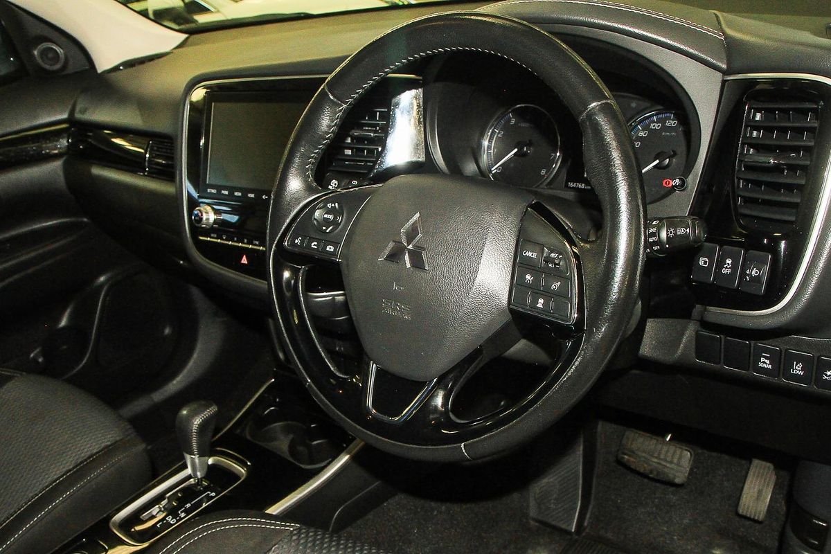 2020 Mitsubishi Outlander ES ADAS ZL