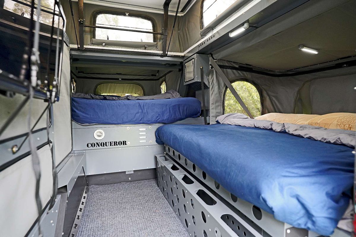 2022 Conqueror Off Road Campers UEV-440 Platinum UEV-440 PLAT