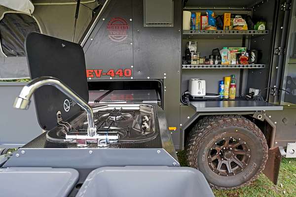 2023 Conqueror UEV-440 Platinum