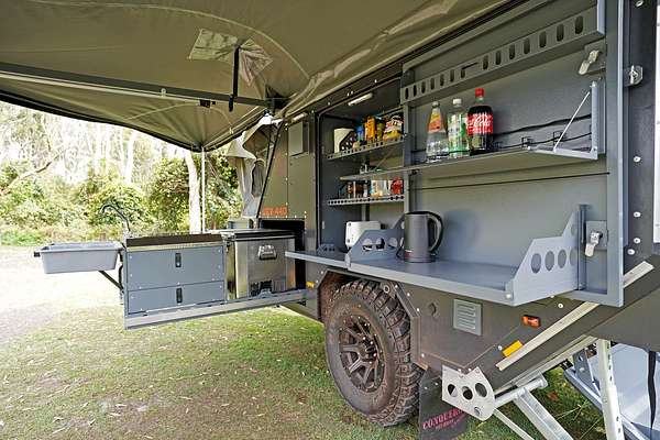 2022 Conqueror Off Road Campers UEV-440 Platinum UEV-440 PLAT