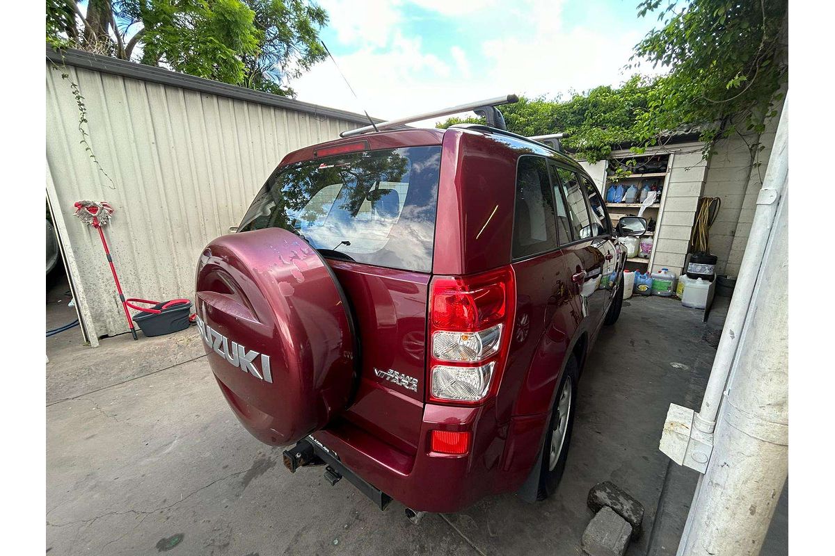 2005 Suzuki Grand Vitara  JB