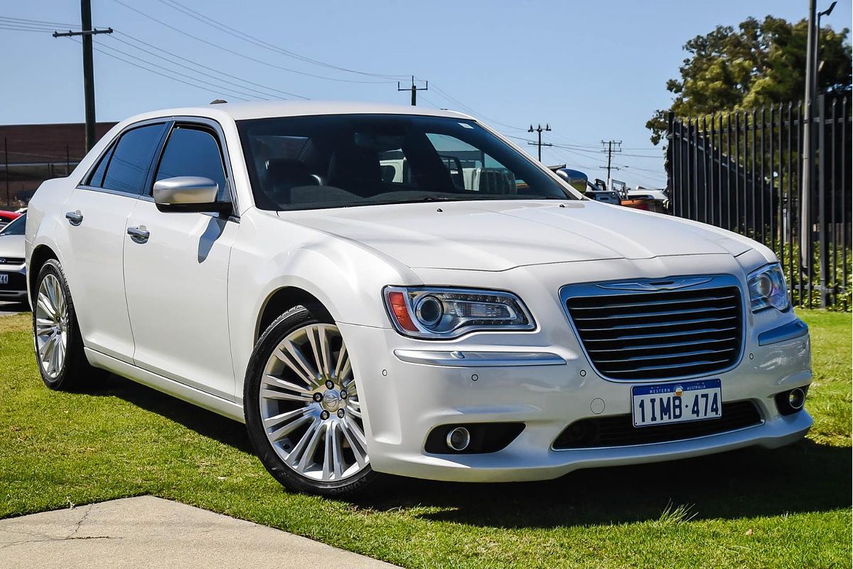 2012 Chrysler 300 C Luxury LX