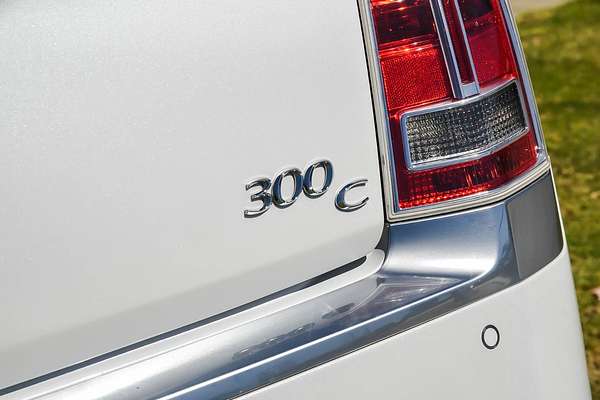 2012 Chrysler 300 C Luxury LX